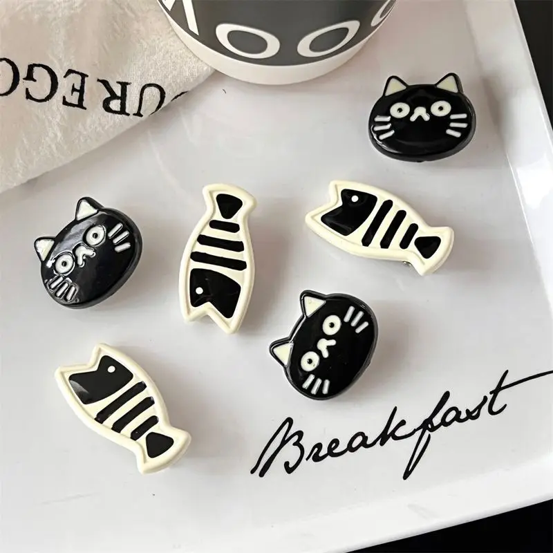 2pcs Cute cartoon black cat, small fish duckbill clip, hairpin hair accessory, sweet wind, forehead hair clip, edge clip