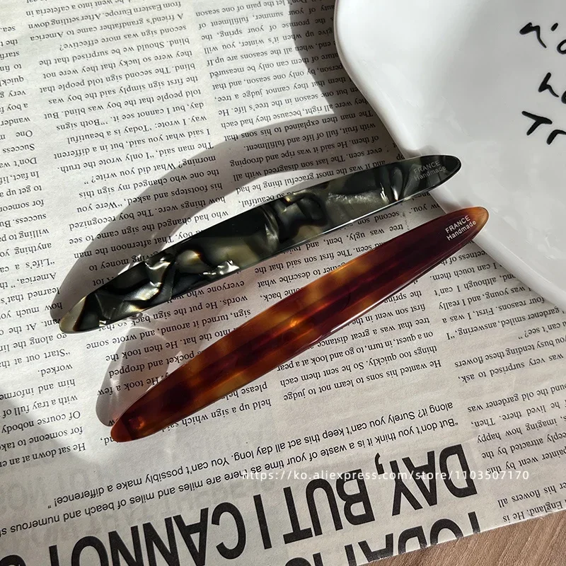 France, South Korea retro temperament one word clip French deep caramel amber hair clip on the back of the head