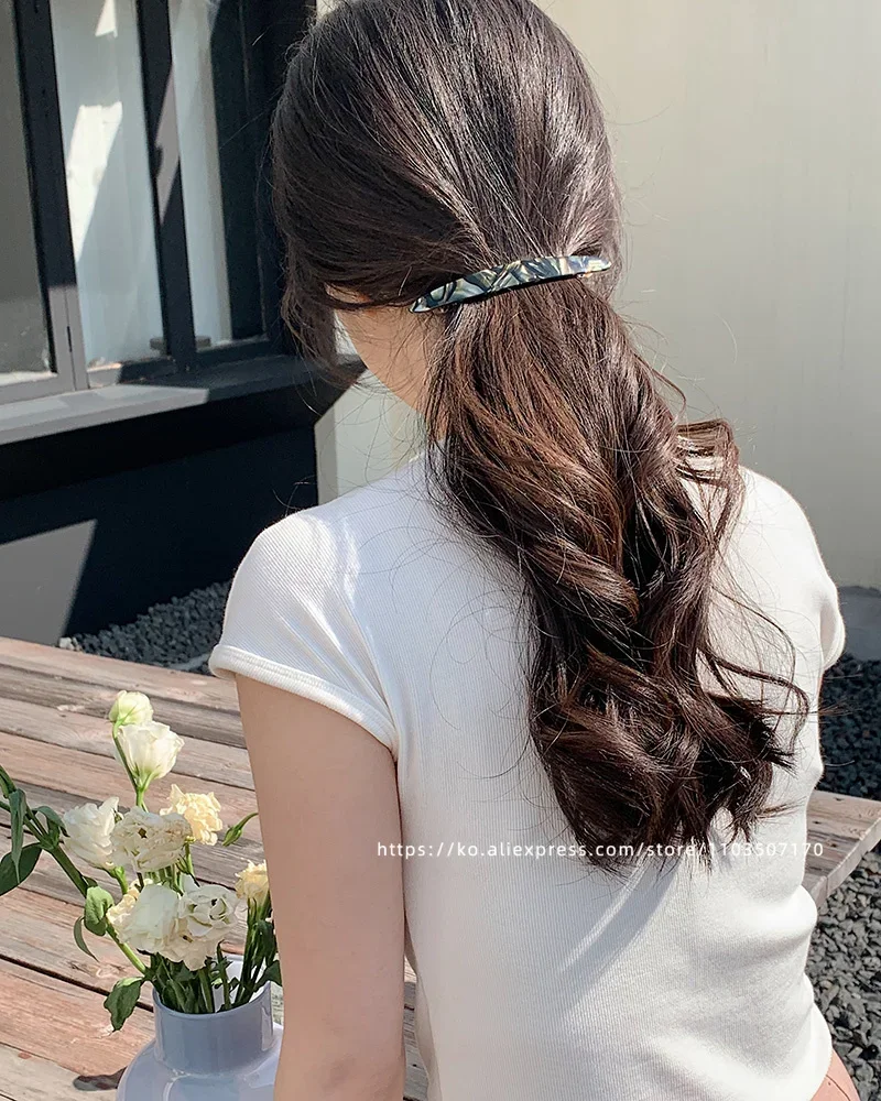 France, South Korea retro temperament one word clip French deep caramel amber hair clip on the back of the head