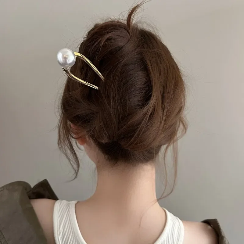 New Pearl Hairpins Korean U-shaped Metal Shell Hair Clip Pins Women Girls Hair Sticks Bun Maker Hair Styling Accessories Gifts