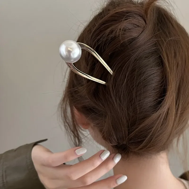 New Pearl Hairpins Korean U-shaped Metal Shell Hair Clip Pins Women Girls Hair Sticks Bun Maker Hair Styling Accessories Gifts