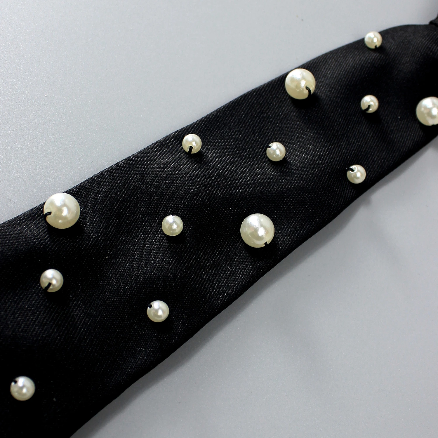 1pc Hand-beaded Academic Style Pre-tied Necktie - Black Women's JK Uniform Tie for Stylish Shirts | Trendy Elegant Streetwear Ve