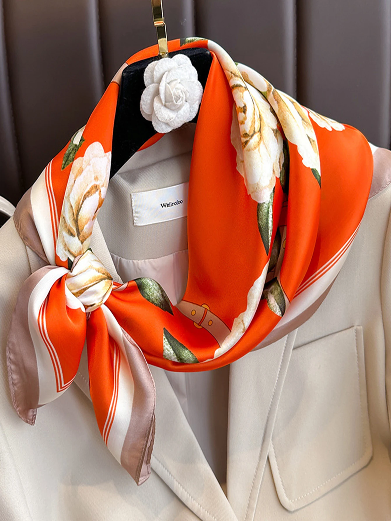 70cm Scarf Simulated Silk Women Summer Shawls And Wrap Hijab Scarves Femme Pashmina Echarpe Designer Beach Stole Bandana