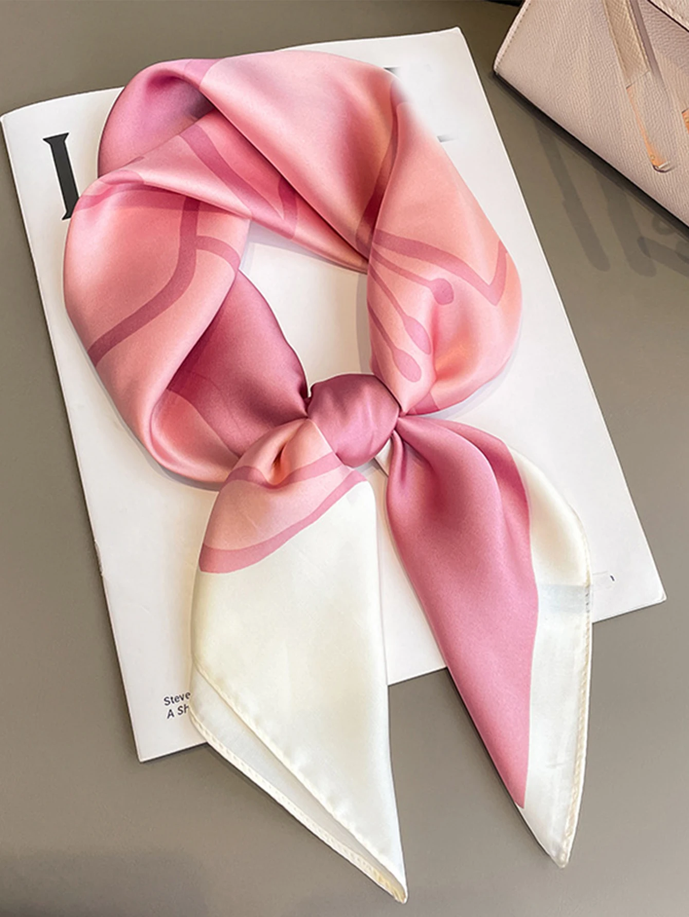 70cm Scarf Simulated Silk Women Summer Shawls And Wrap Hijab Scarves Femme Pashmina Echarpe Designer Beach Stole Bandana