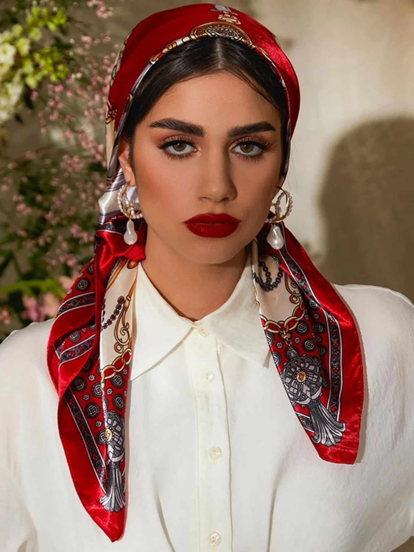 Fashion Square Silk Scarf Women Printed Chain Satin Neckerchief Mulim Hijab Luxury Shawl Hairband Bandana Foulard 90*90cm
