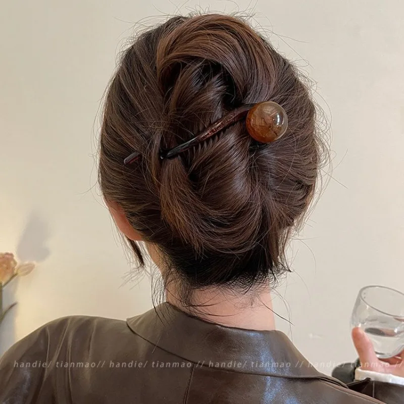 New Twist Hair Clip Plastic Acrylic Bead Imitation Pearl Hairpin Twisted Design Women Hairs Accessories Hair Clips Hair Bow