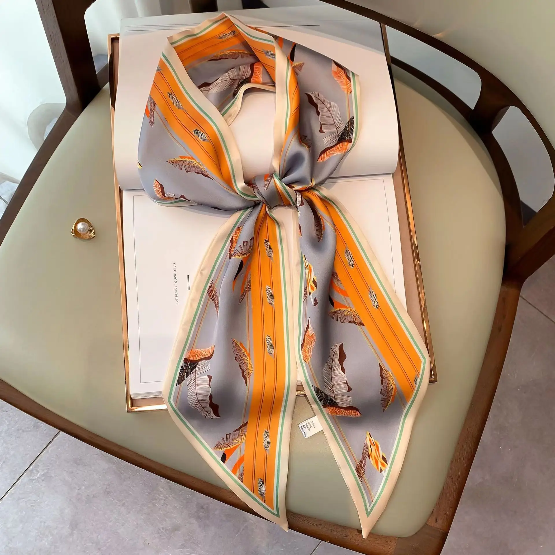 Fashion Bevel Print Hair Ribbon Silk Scarf Women Neck Tie Bag Scarfs Satin Silk Skinny Headscarves Ladies Headband Foulard Gift