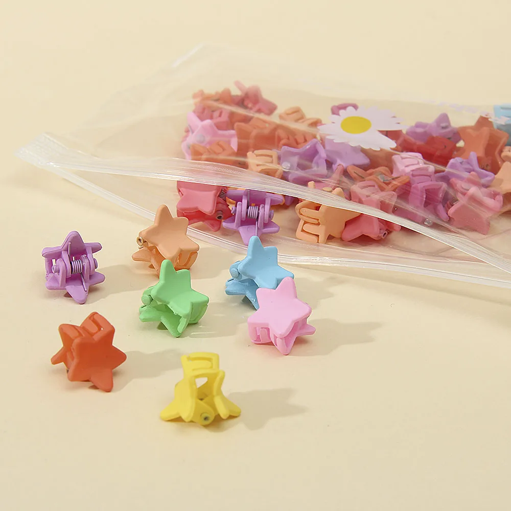 30Pcs/Bag 1.5cm Woman Mini Hair Claws Colorful Crab Hair Clips for Girls Baby Sweet Hairpins Hair Accessories Barrettes Gift