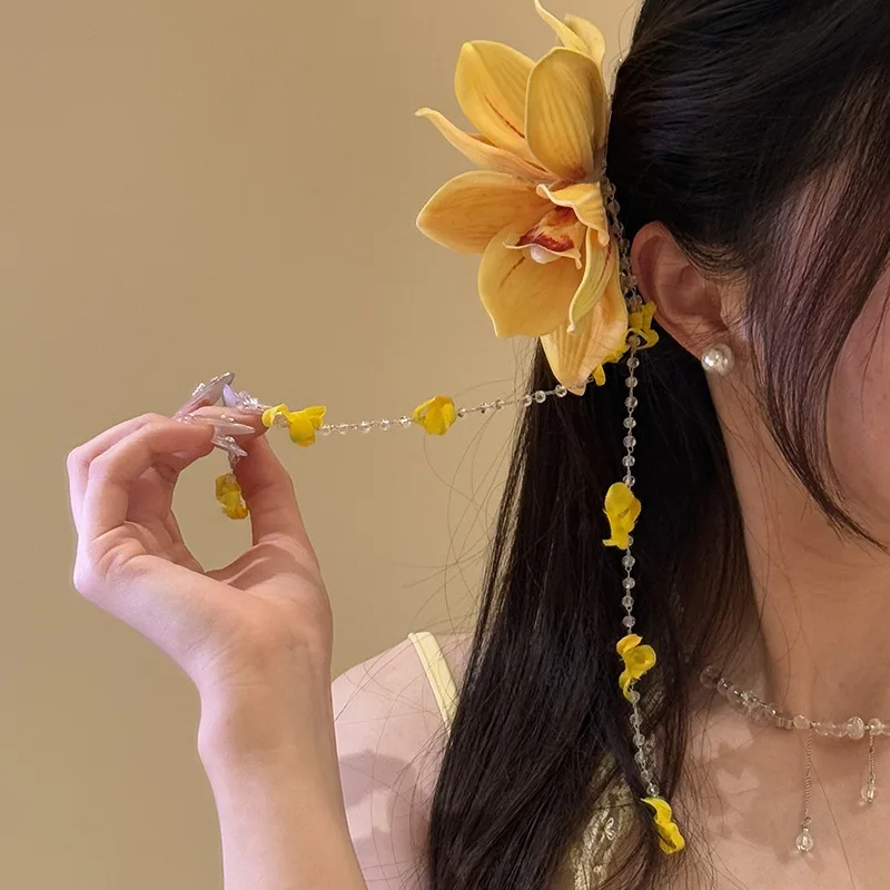 Yellow Fabric Flower Hairpins for Women Glass Beads Petal Tassel Spring Clips Sweet Romantic Hairgrips Holiday Hair Accessories