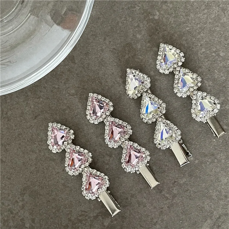 Temperament light luxury love rhinestone hairpin edge clip fashion personality crooked peach heart duck bill clip bangs clip new