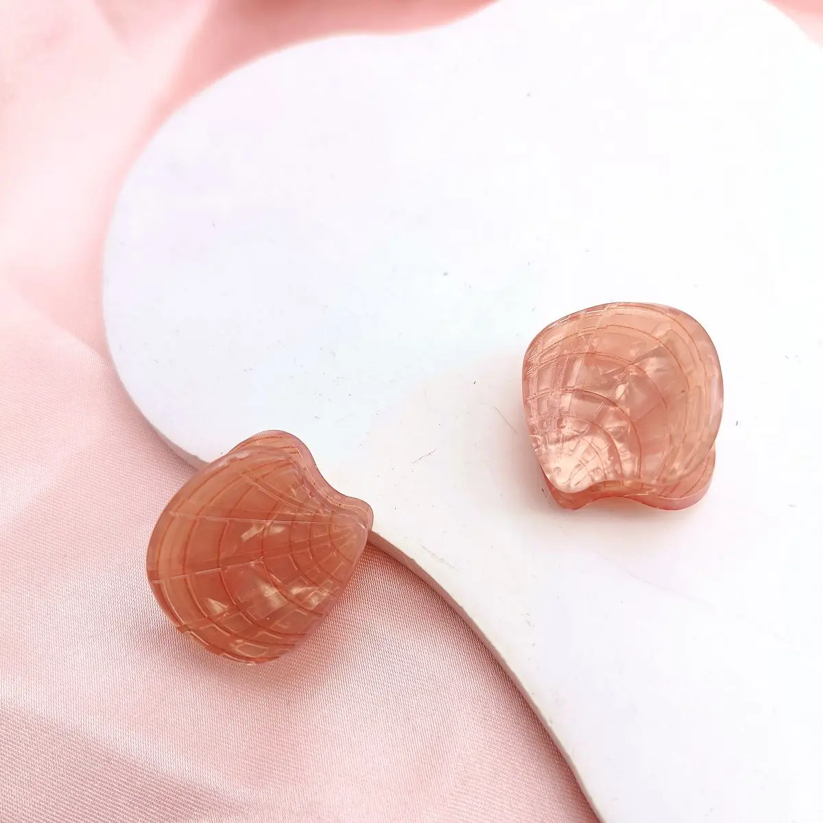 2/10PCS Personalized Animals Hairpin Acetate Animal Hair Clip Cartoon Fish Mini Hair Claw Hair Accessories Seashell Girls