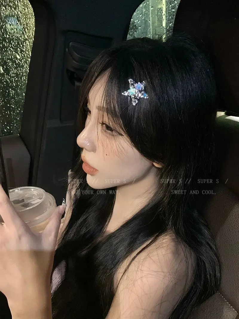Colorful Star Hair Clips Y2K Metal Duckbill Hairpins Cute Small Hair Claws Sweet Edgy Dopamine Hair Accessories Side Bangs Clip