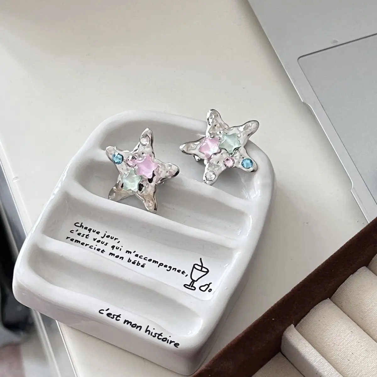 Colorful Star Hair Clips Y2K Metal Duckbill Hairpins Cute Small Hair Claws Sweet Edgy Dopamine Hair Accessories Side Bangs Clip
