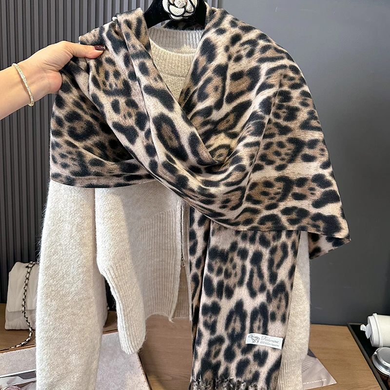 New Fashion Sexy Leopard Women Winter Warm Scarf Tassels Shawl Cashmere Foulard Pashmina Hijabs Lady Scarves Wraps