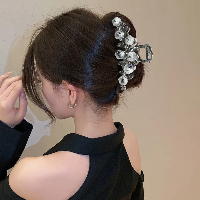 1Pcs Fashion Antique Rose Tassels Hair Claws elegant temperament For Women Girls Party Hair Accessories