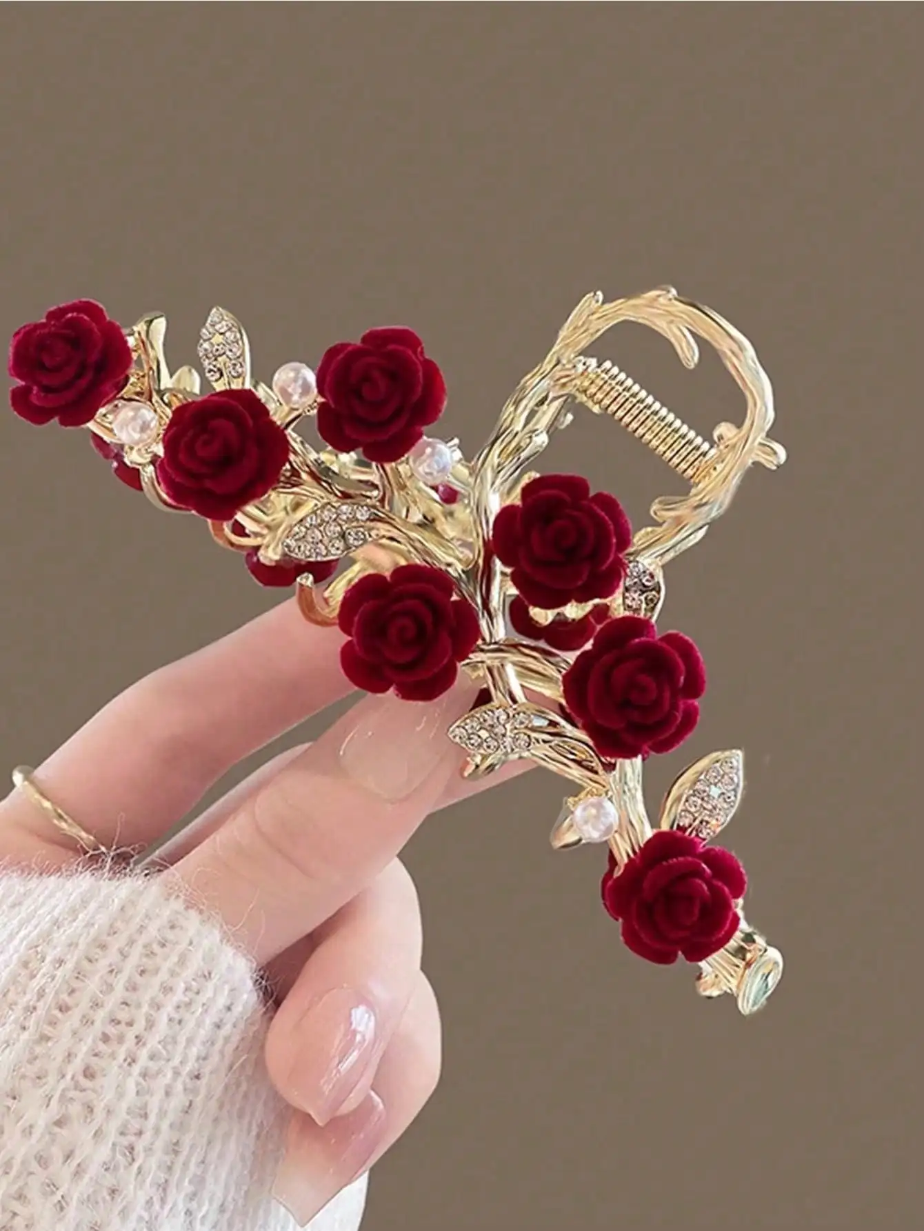 1Pcs Fashion Antique Rose Tassels Hair Claws elegant temperament For Women Girls Party Hair Accessories