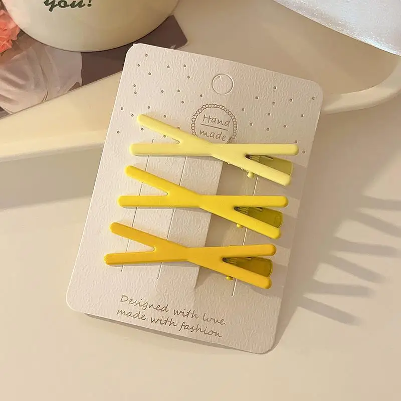 3pcs fashionable gradient color crisscross hair clip, sweet and versatile, for women to wear outside