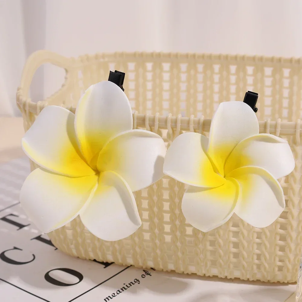 2025 New Women Plastic Flower Hair Clips Fashion Girls Hairpins Egg Flowers Barrette Hawaiian Vacation Leisure Hair Accessories