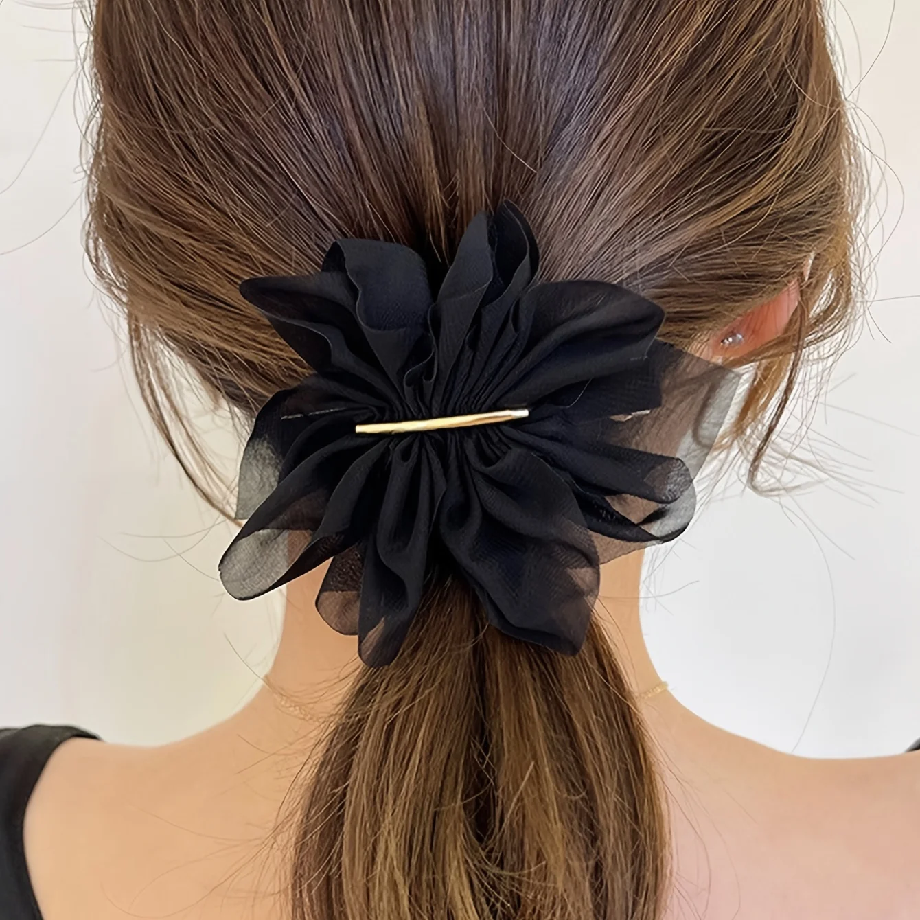 1/2 Pcs Elegant Minimalist Chiffon Flower Big Spring Hair Claw Clips for Women,, Solid Color Hair Accessory for Ponytail