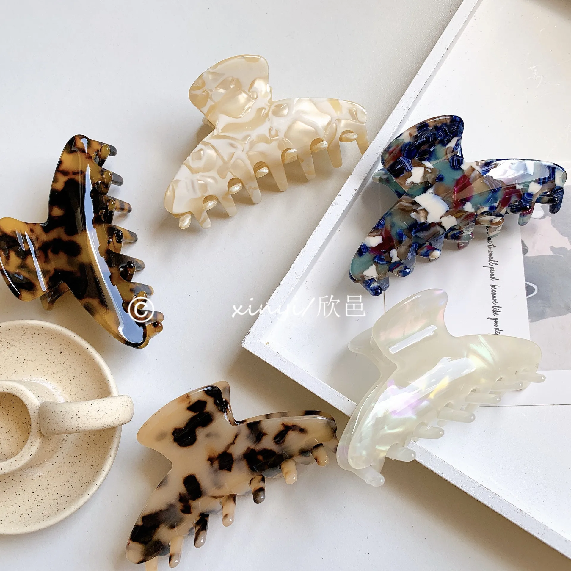 Large Accetate Leopard Print Acrylic Hairpins Hair Clip Crab Hair Claws For Women Girl Hair Accessories Headdress Party Gifts