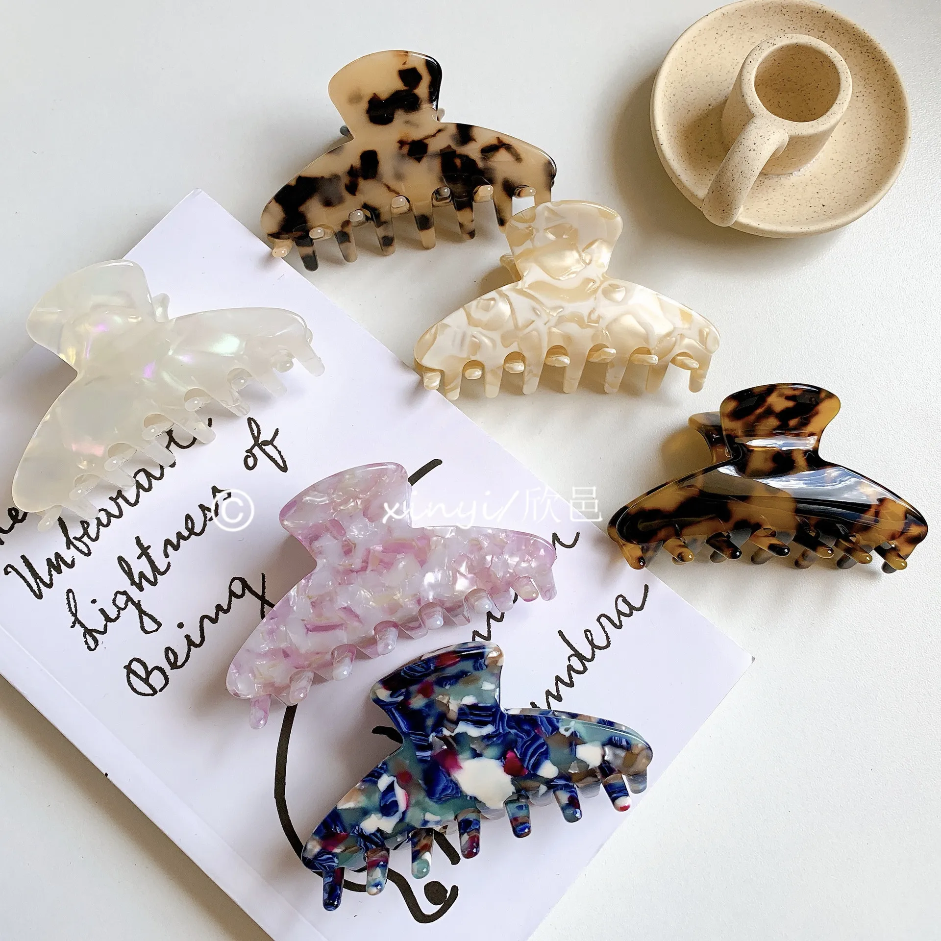 Large Accetate Leopard Print Acrylic Hairpins Hair Clip Crab Hair Claws For Women Girl Hair Accessories Headdress Party Gifts