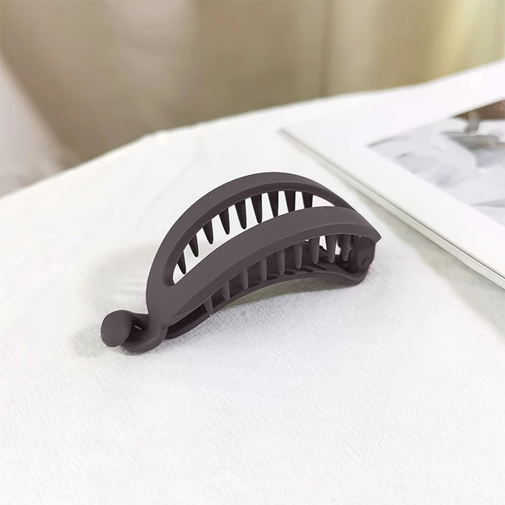 1/4pcs Matte Banana Hair Clips Simple Elegant All-Match Design Versatile Hair Accessories for Daily Casual Special Gatherings