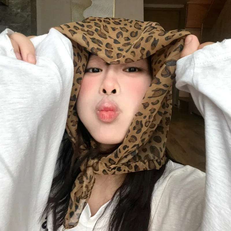 Y2K Retro Leopard Headscarf Women Girl High Quality Comfortable Fashion Headscarf Warm Versatile Party Scarf Exquisite Accessory