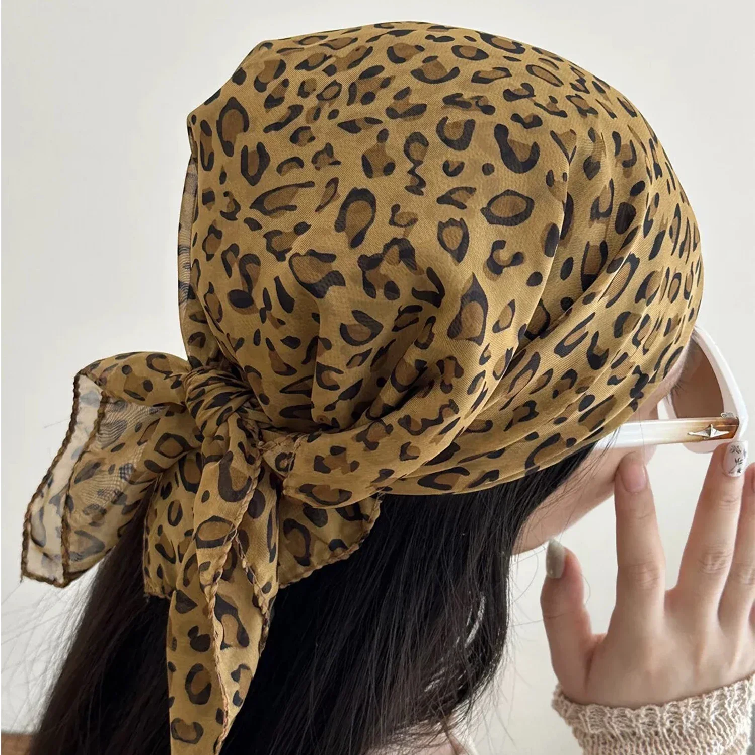 Y2K Retro Leopard Headscarf Women Girl High Quality Comfortable Fashion Headscarf Warm Versatile Party Scarf Exquisite Accessory