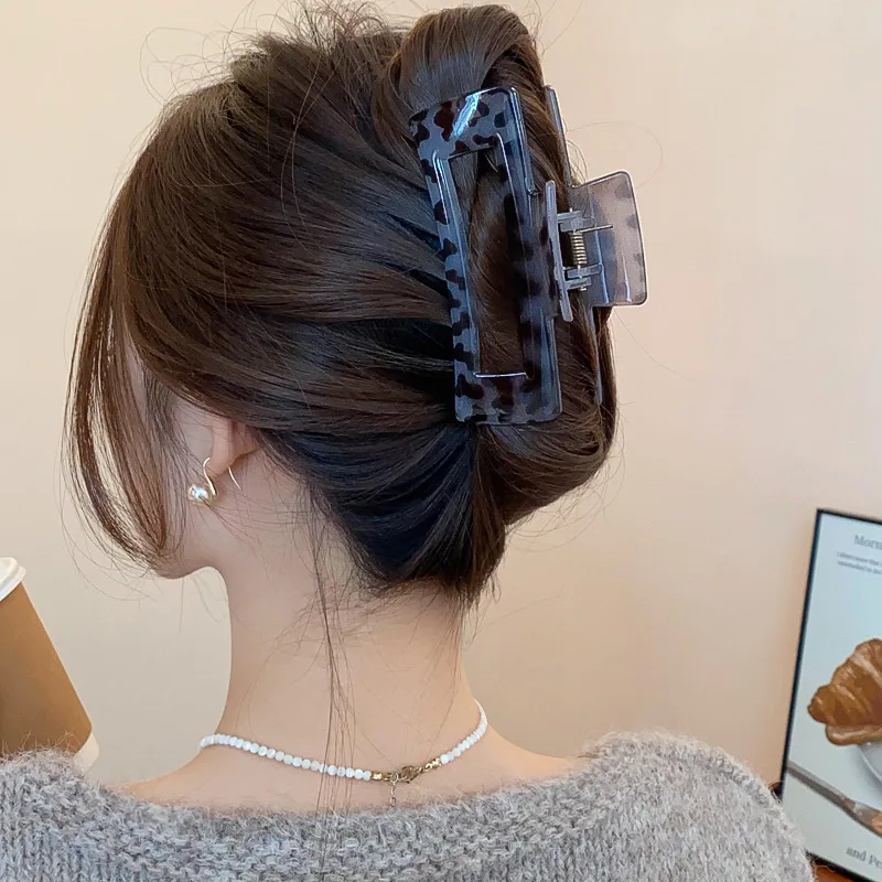 Leopard Print Large Square Hollowed Acrylic Crab Hair Clip Back Head Updo Temperament Simple Shark Clip New Vintage Accessories