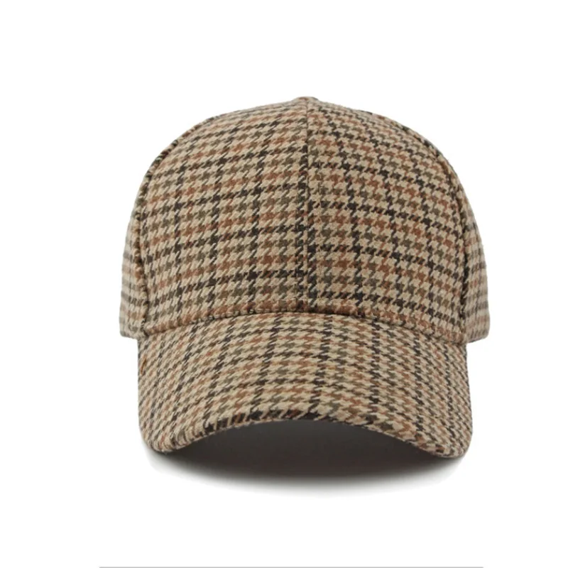 Plaid Baseball Cap - Warm, Lightweight & Adjustable for Autumn/Winter Outdoor Activities
