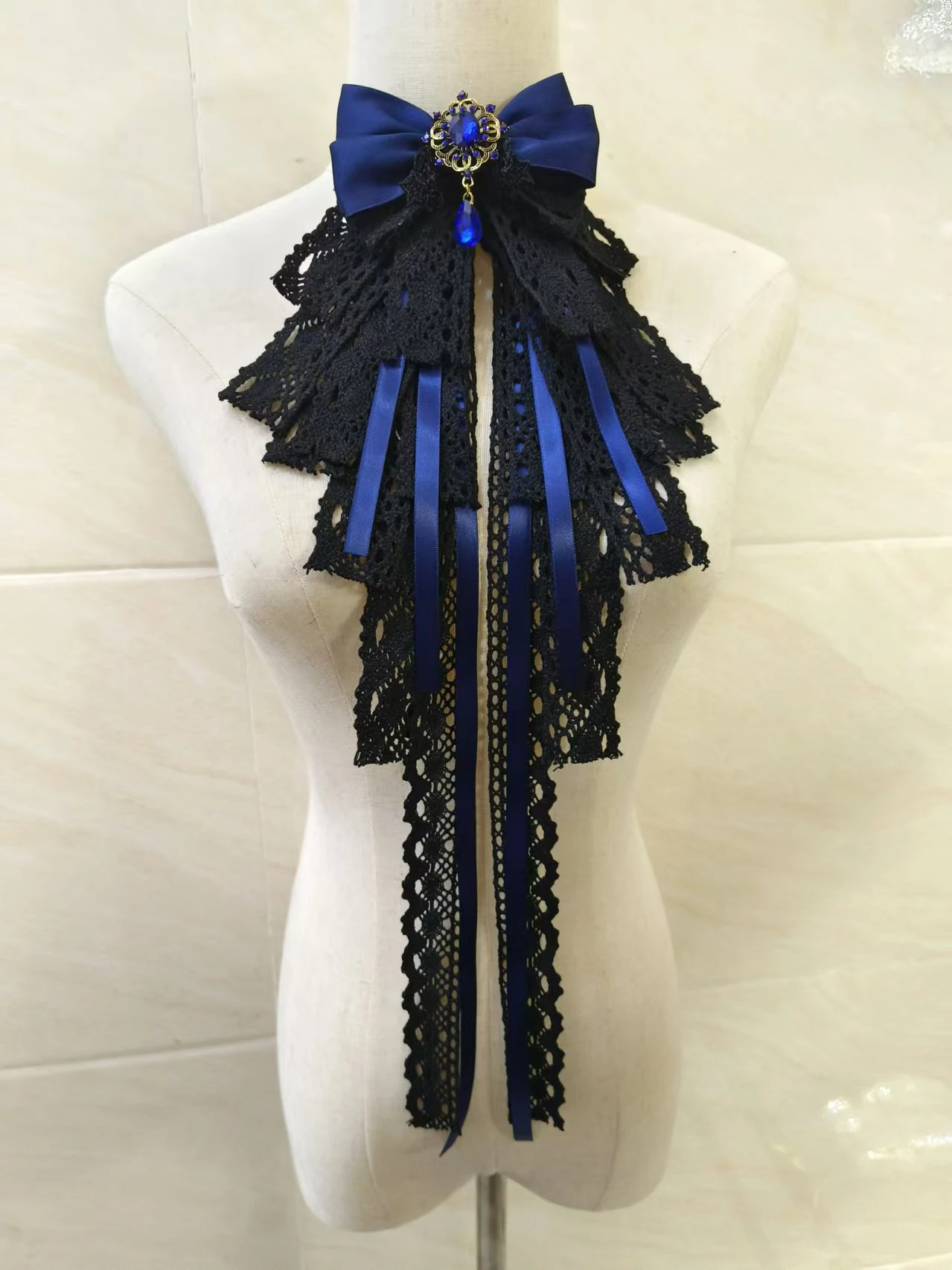 Lolita Black Lace Bow Ties Court Style Elegant Fashion Women's Dress Shirt Bowtie Anime Cosplay Accessories Detachable Collars