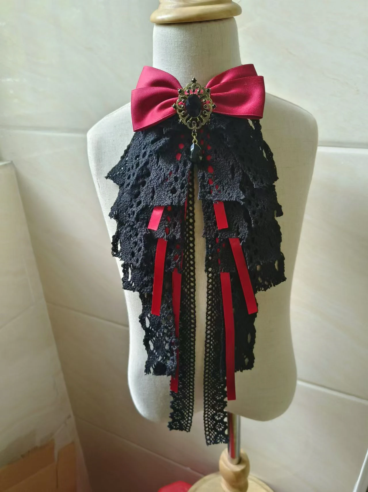 Lolita Black Lace Bow Ties Court Style Elegant Fashion Women's Dress Shirt Bowtie Anime Cosplay Accessories Detachable Collars