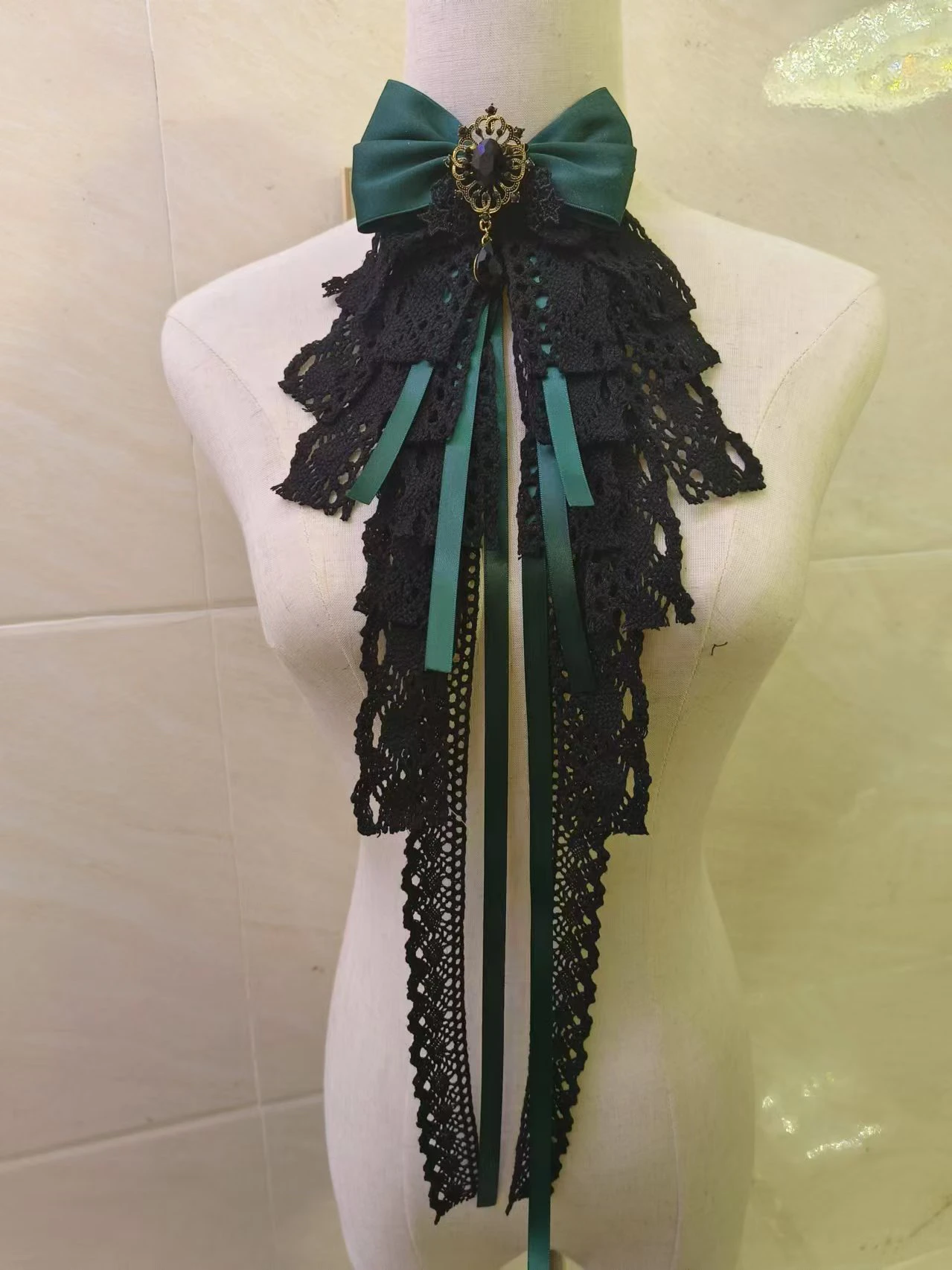 Lolita Black Lace Bow Ties Court Style Elegant Fashion Women's Dress Shirt Bowtie Anime Cosplay Accessories Detachable Collars