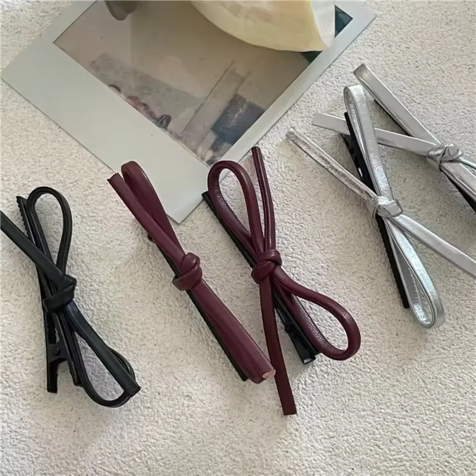 New 1PCS PU Leather Bow Hairpin Hair Clip Fashion Design Personality Delicate Korea Sweet Cool y2k Girls Bobby Pin Hair 2025