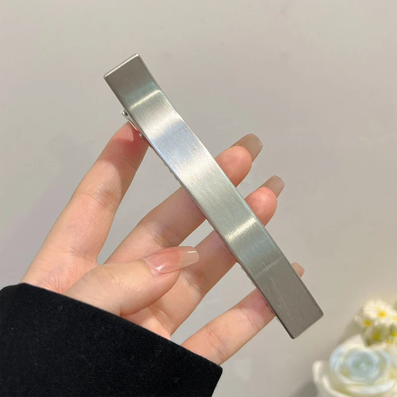 Women Elegant Hair Clips for Girls Korean Metal Hair Claws Hairpin Barrettes Bangs Duckbill Clip Ponytail Fashion Accessories
