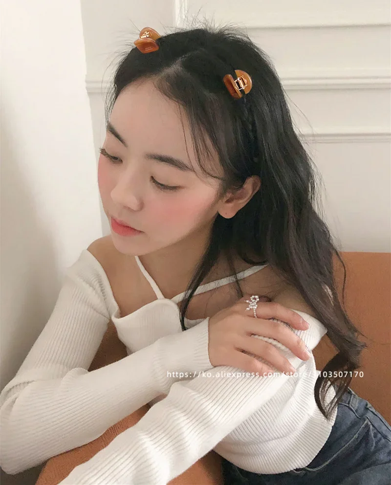 Cute little bear ear clip~Korea France simple round hair clip, small bangs clip, side clip