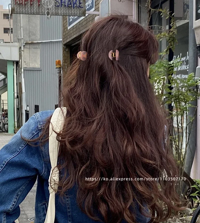 Cute little bear ear clip~Korea France simple round hair clip, small bangs clip, side clip