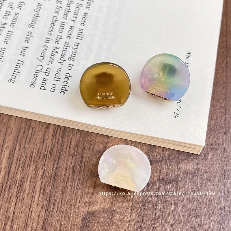 Cute little bear ear clip~Korea France simple round hair clip, small bangs clip, side clip