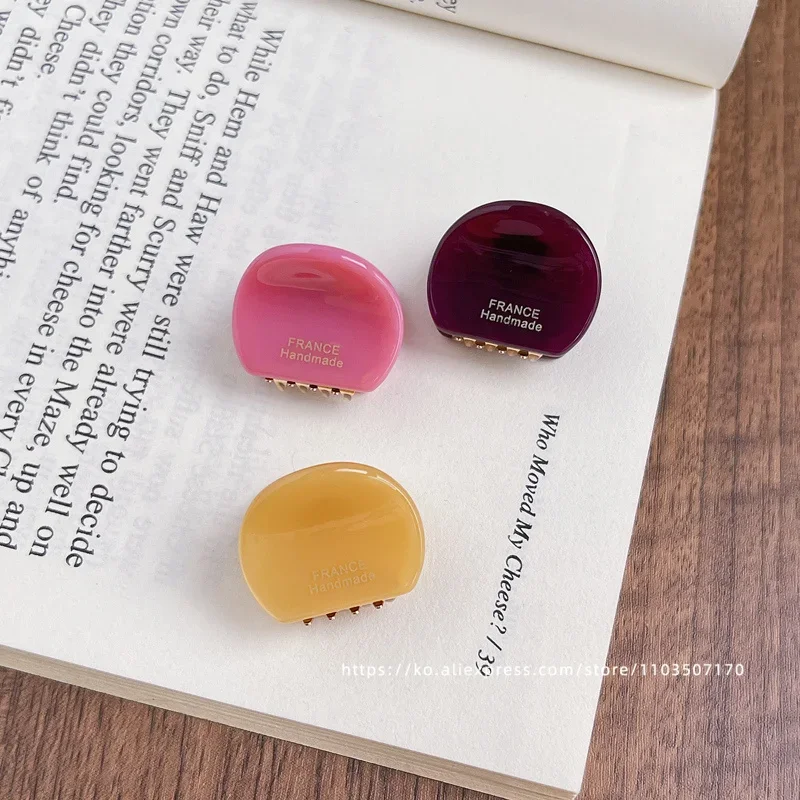 Cute little bear ear clip~Korea France simple round hair clip, small bangs clip, side clip