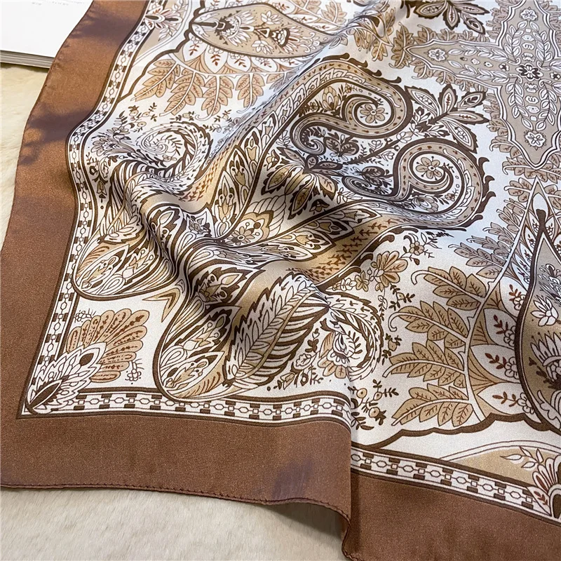 Vintage Paisley Printed Bandana Scarf Lightweight Soft Satin Stylish Versatile Neck Scarf For Women Hairbands Headscarf