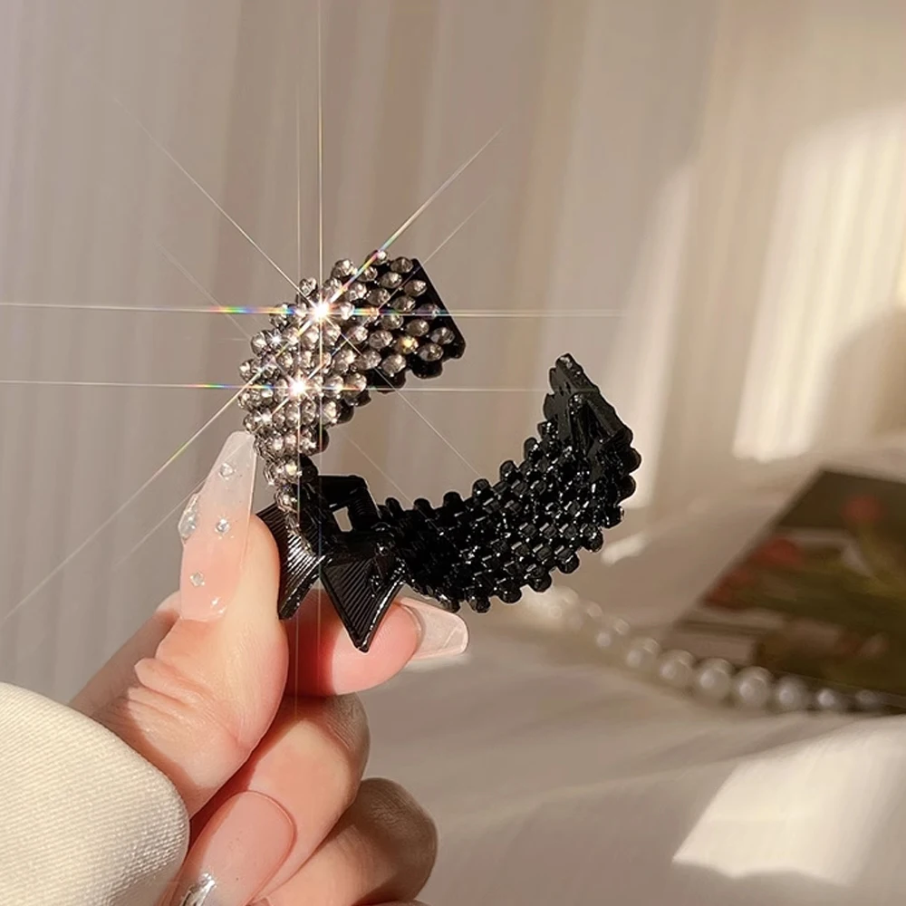 Full Rhinestone Hair Claw Strong Hold Non-Slip Metal Shark Ponytail Buckle Clip For Women Girls Thick Long Hair Summer Headwear