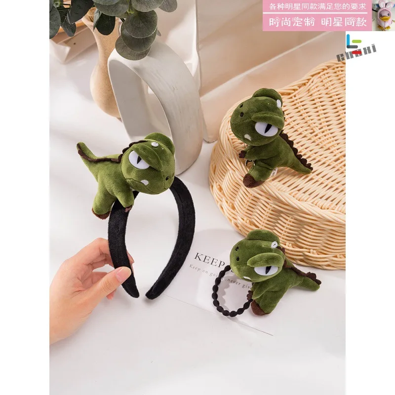 1pc cartoon green dinosaur cute shampoo headband, super cute doll head rope, dual-purpose plush delicate brooch hairpin