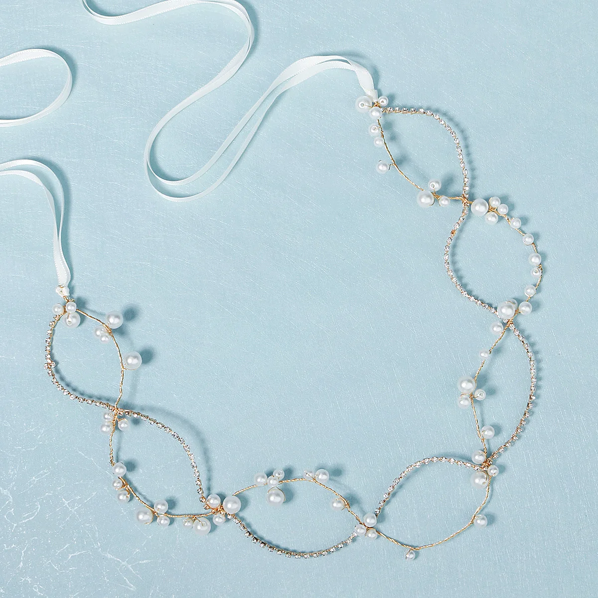 Luxurious Delicate Flower Hairband Pearl and Rhinestone Tiara Hair Accessory Bridal Wedding Party Headpieces As Gifts