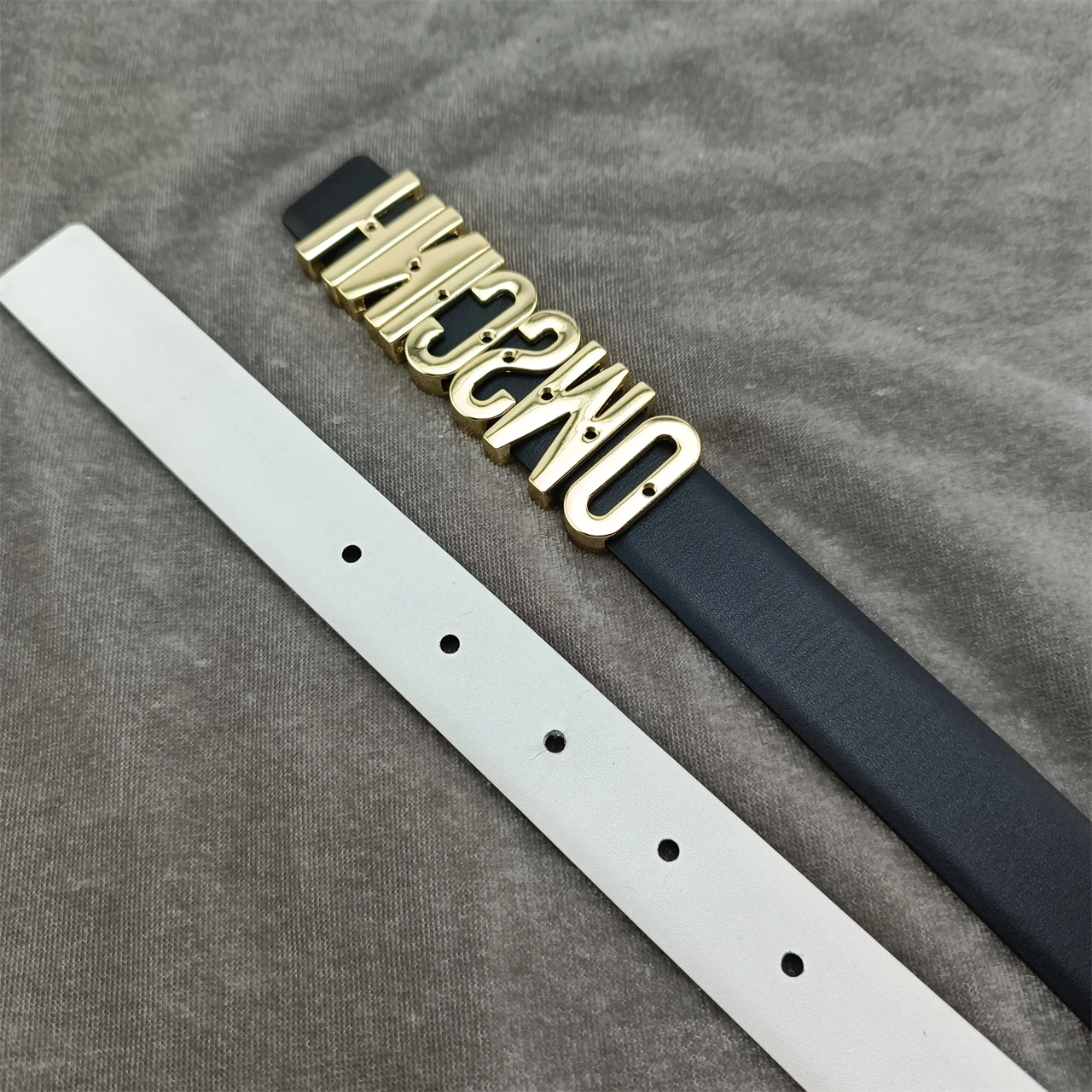 Luxury Women’s 2.5cm Wide Plain Leather Belt - Customizable Perforated Design for a Perfect Fit