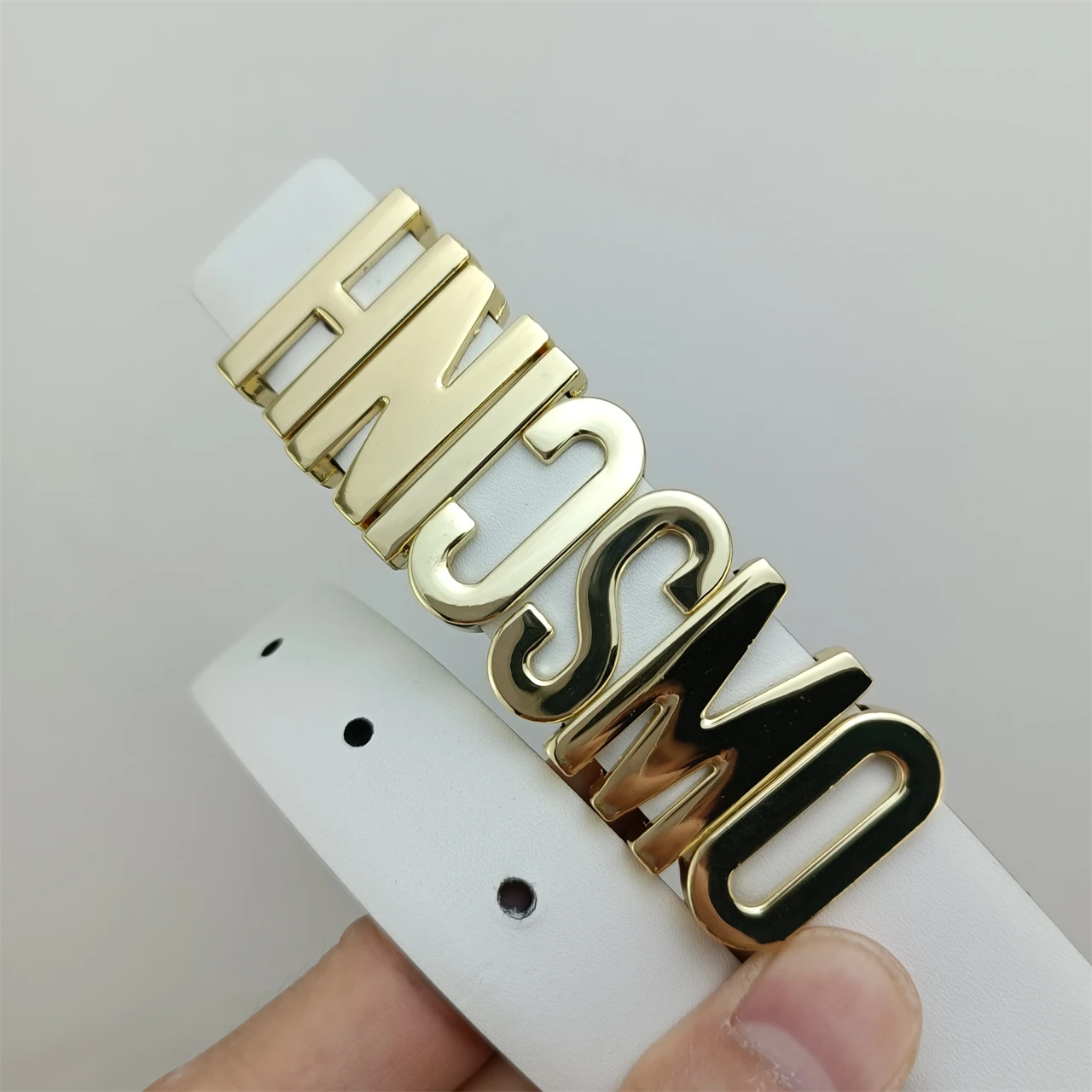 Luxury Women’s 2.5cm Wide Plain Leather Belt - Customizable Perforated Design for a Perfect Fit