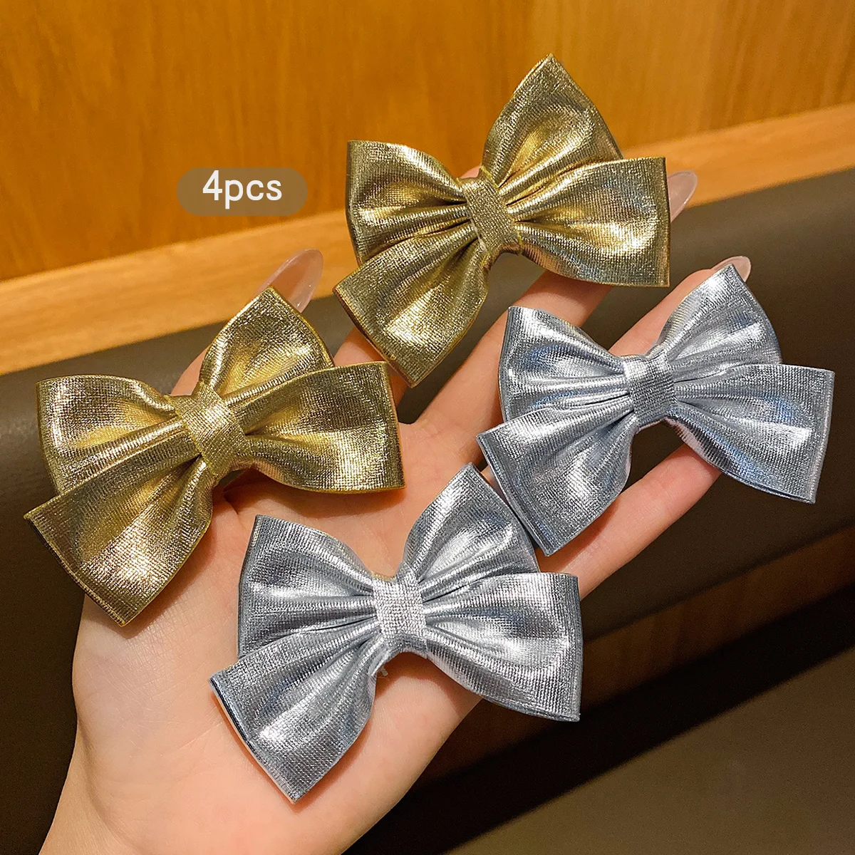 4 gold and silver bow hair clips, fashionable hair accessories suitable for daily use
