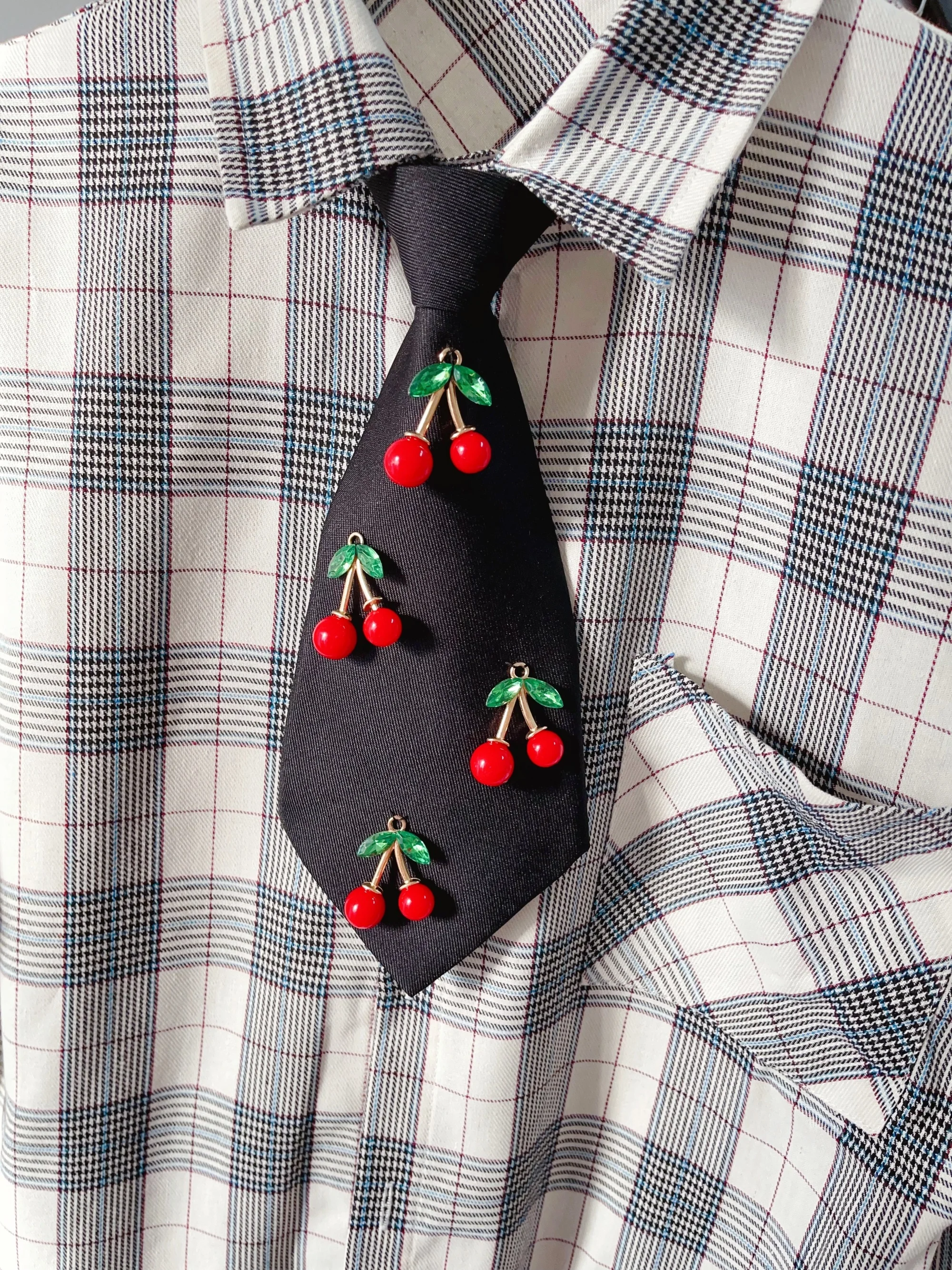 Original Niche Design Cute Cherry Tie Shirt Casual Tie Adjustable Suitable for Travel Party Festival