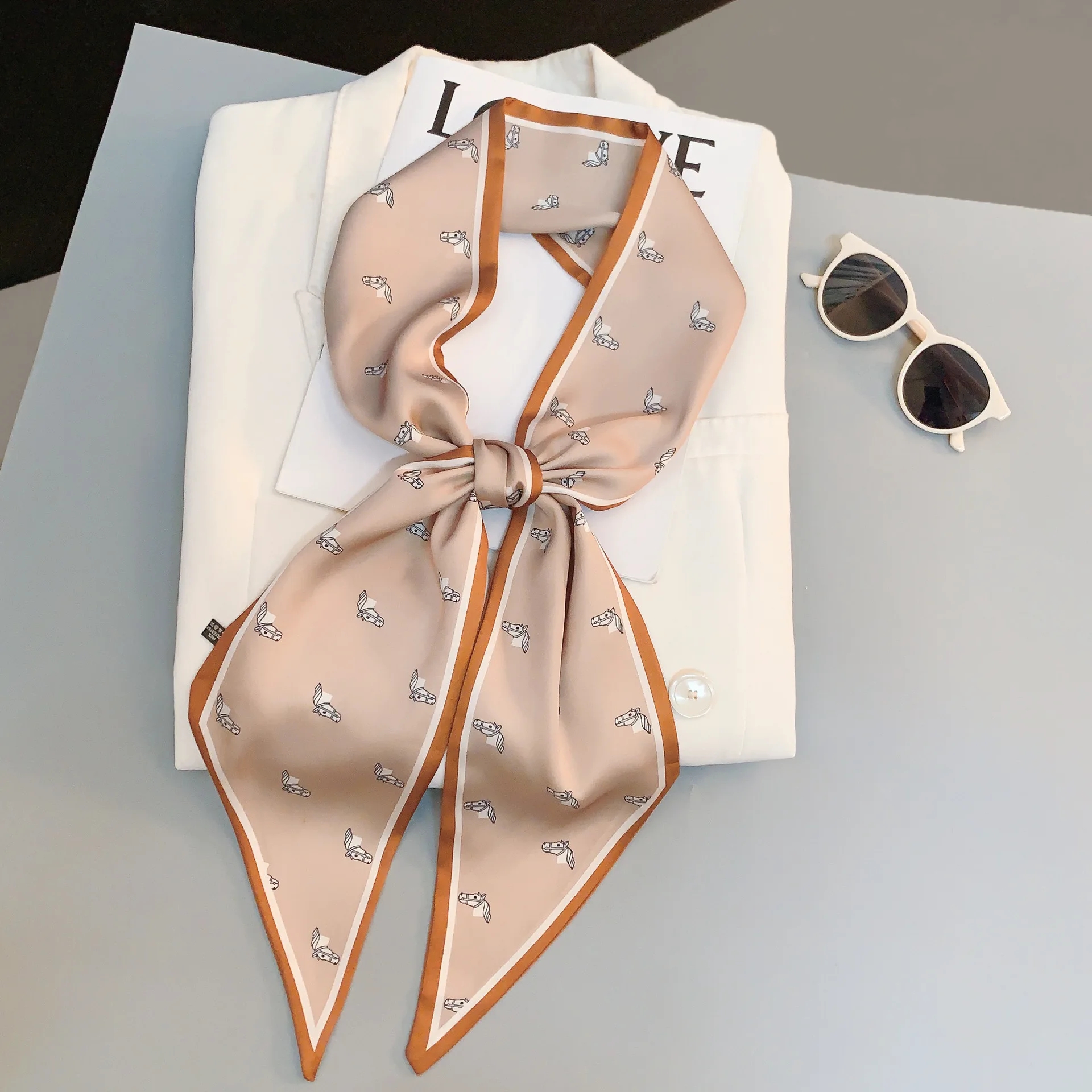 Cute Bunny Print Hair Ribbon Bevel Scarf Women Neck Tie Bag Scarfs Satin Silk Skinny Headscarves Ladies Foulard Floral Bands