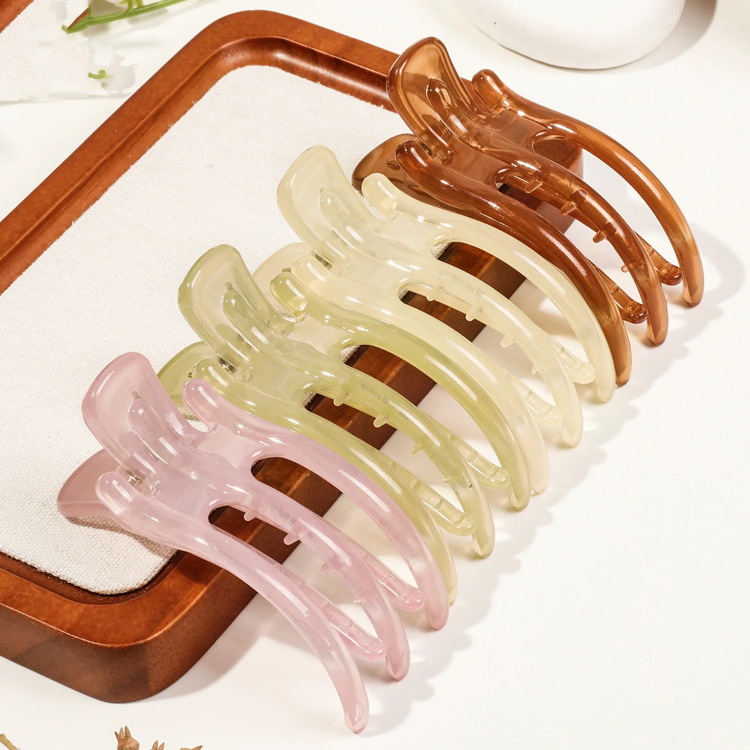 New Duckbill Hair Claws Clamps Crab Barrettes Bow Solid Color Acrylic Hair Clips Fashion Women Hairpin Ponytail Hair Accessories
