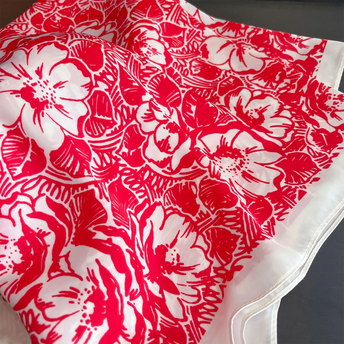 Scarf For Women Spring/Summer Imitation Silk Square Scarf Decoration Bandanna Fashion Print Neckerchief Luxury Headband Hijab